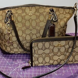 Coach Kelsey satchel in signature jacquard with leather trim w/matching wallet
